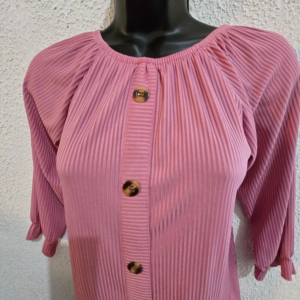 Vintageâ cottagecore Pleated Pink Blouse With Button Front Closure